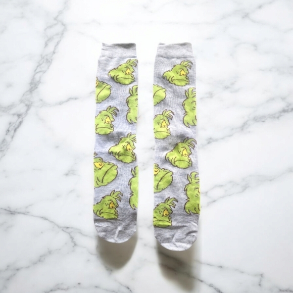 🔥THE GRINCH SOCKS🔥 - Picture 1 of 3